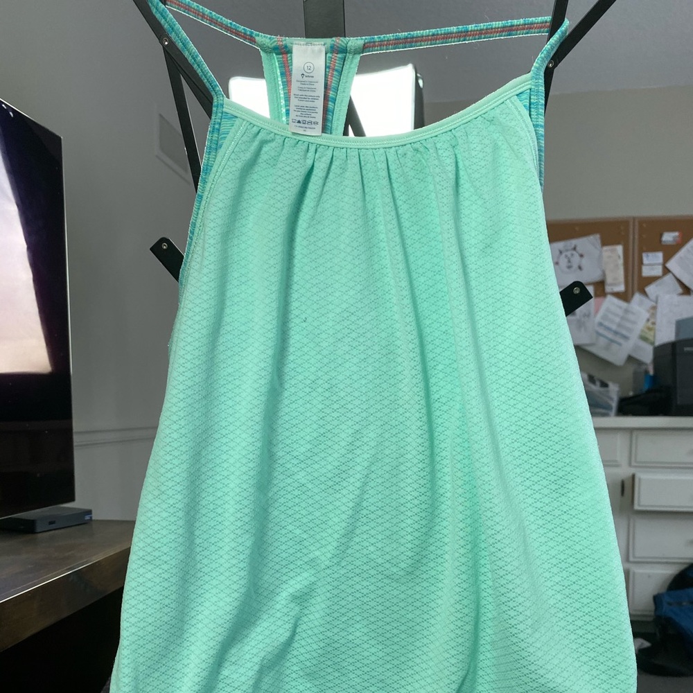 ivivva tank top (fits like a small)